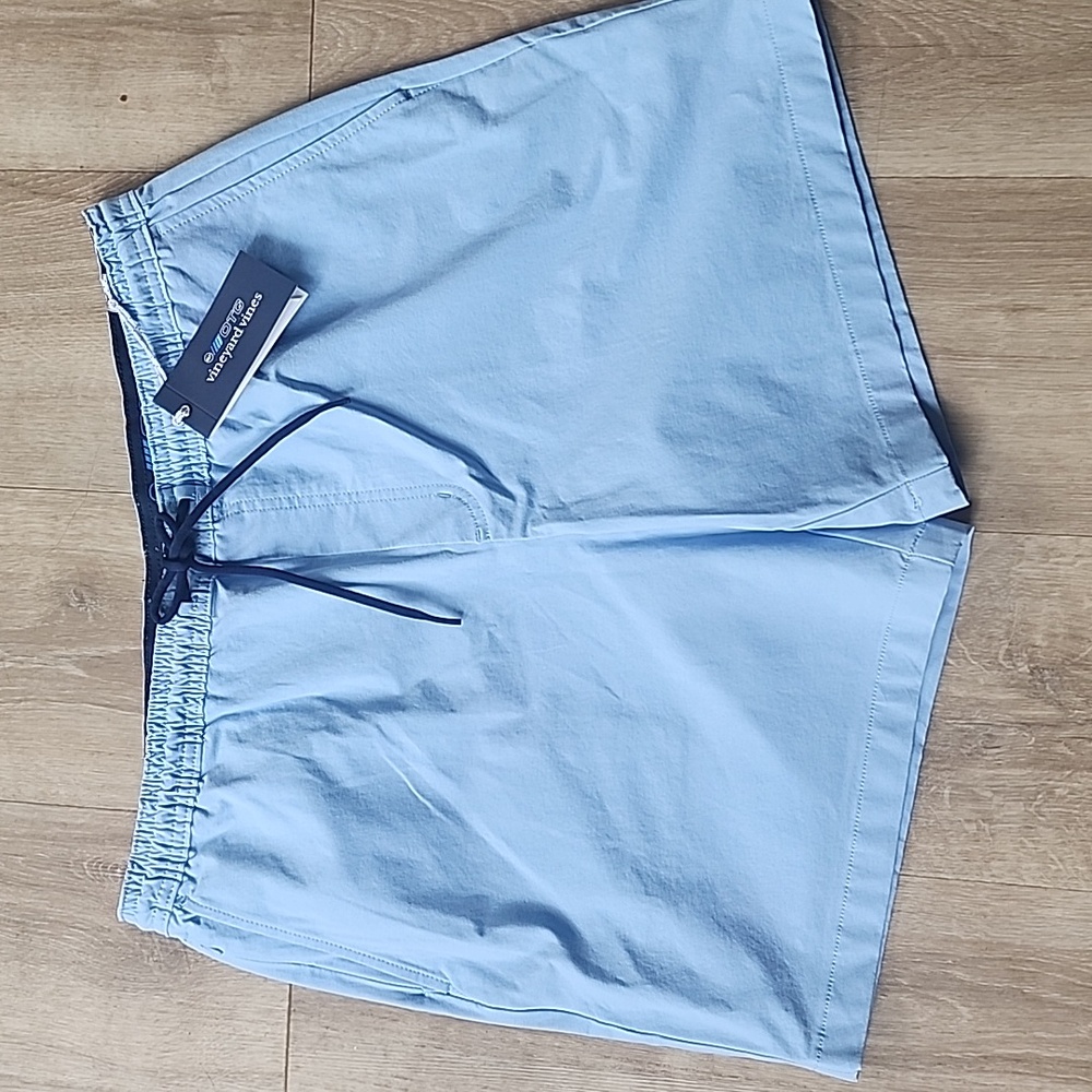 Men's vineyard vines on the go shorts